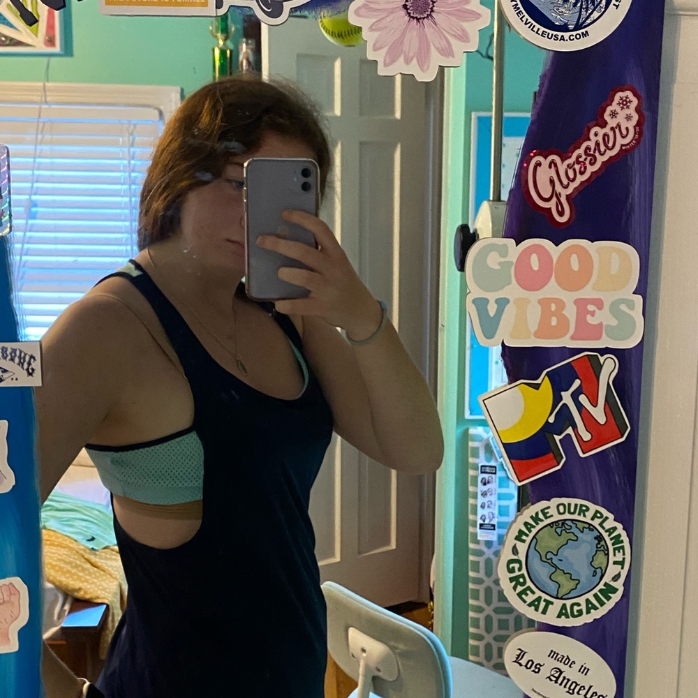 under armour navy/mesh cutout tank